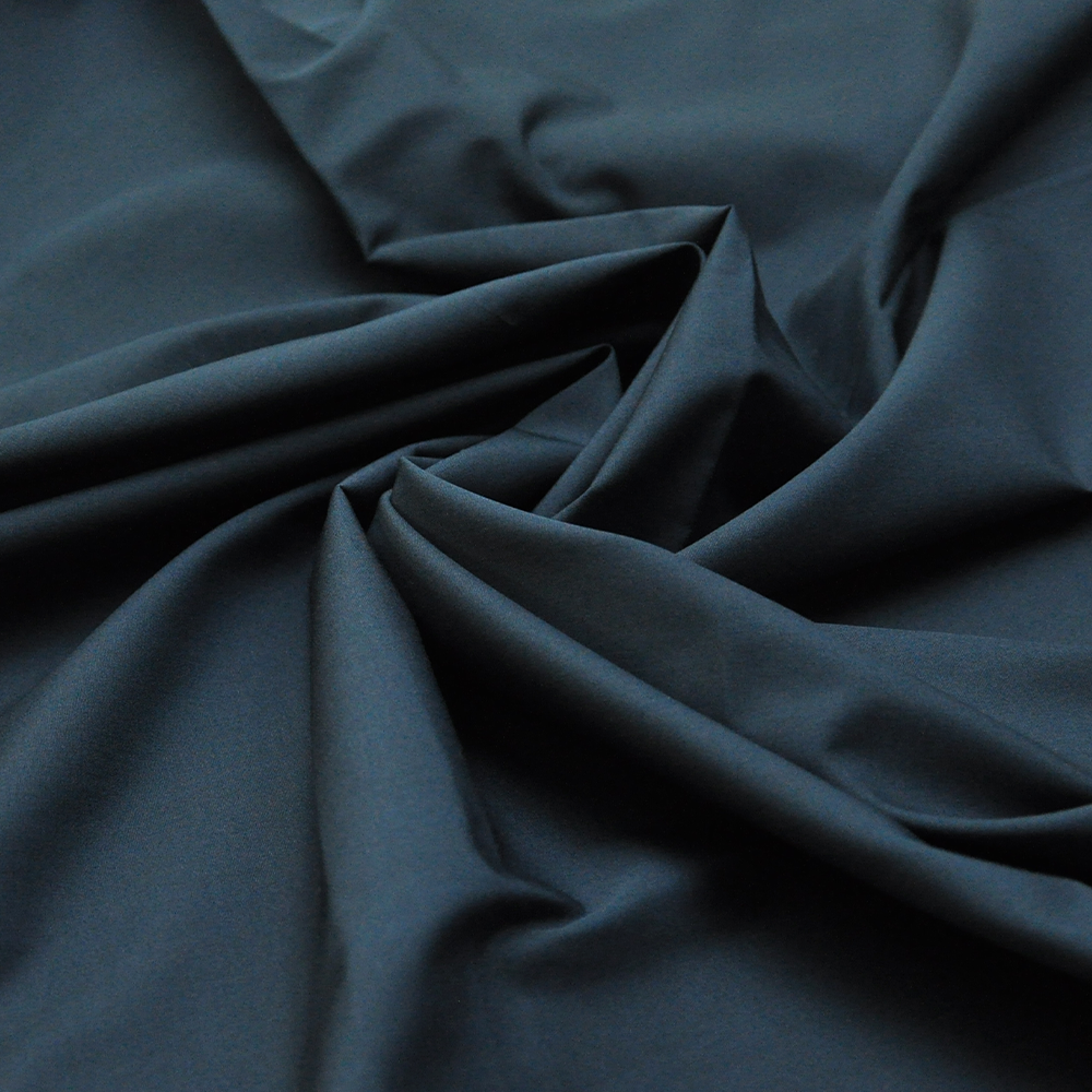 Tissu en popeline 70 % coton 30 % nylon 70D16/11068 57/8